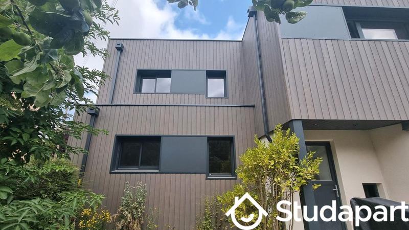 Chambre - 12 m² - 1 pièce