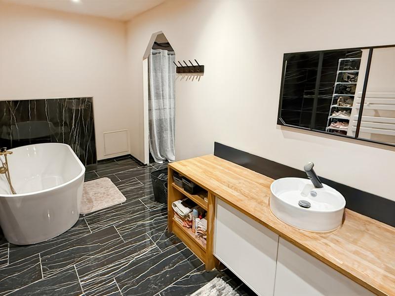 Maison - 101 m² - 5 pièces