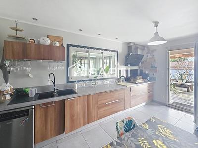 Maison - 126 m² - 6 pièces