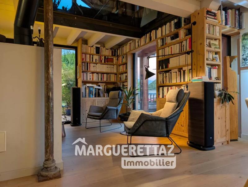 Châlet - 230 m² - 7 pièces