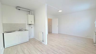 Studio - 28 m² - 1 pièce