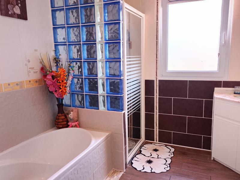 Maison - 111 m² - 5 pièces