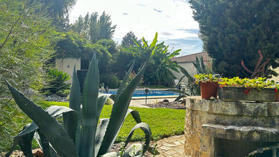 Maison - 255 m² - 9 pièces