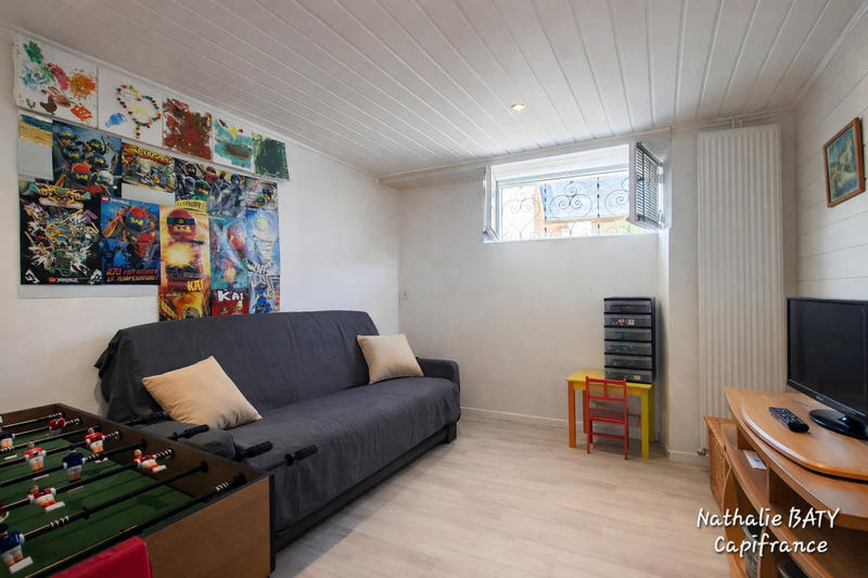 Maison - 174 m² - 5 pièces