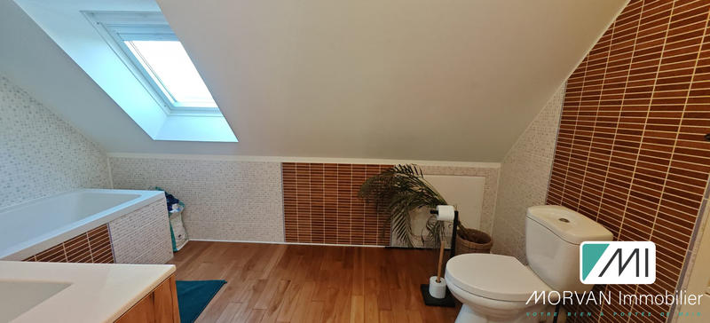 Maison contemporaine - 130 m² - 7 pièces