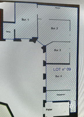 Bureau - 81 m² - 4 pièces