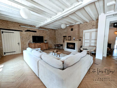 Maison - 315 m² - 10 pièces