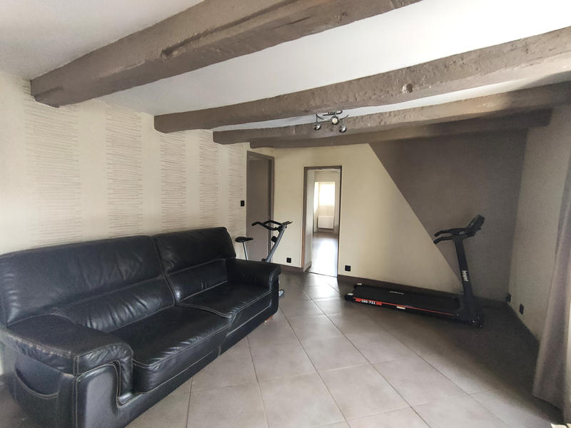 Maison - 85 m² - 6 pièces
