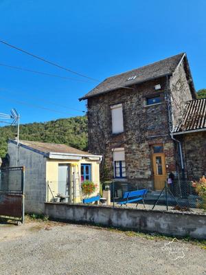 Propriété - 62 m² - 5 pièces