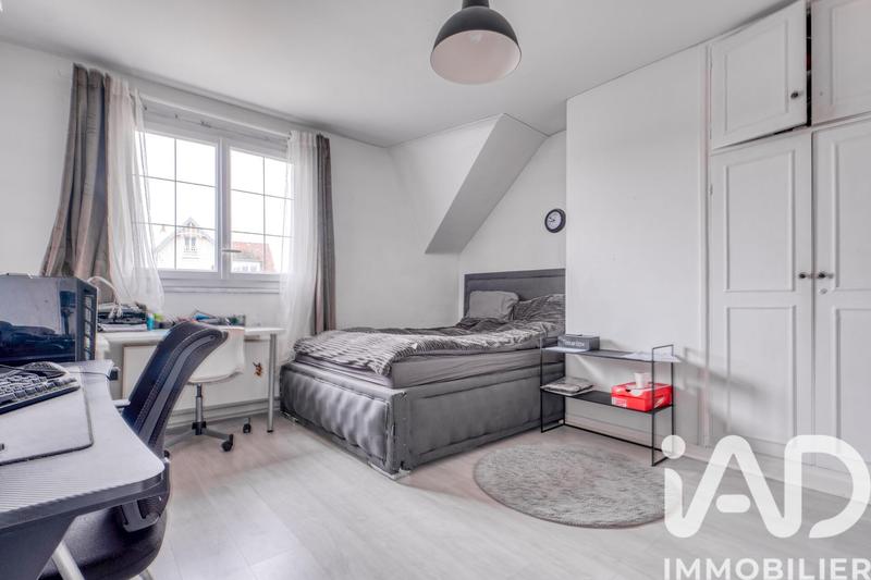 Maison - 160 m² - 7 pièces