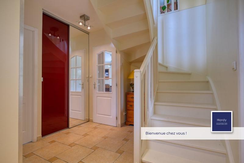 Maison - 168 m² - 7 pièces