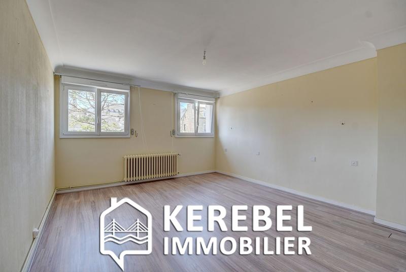 Maison - 194 m² - 8 pièces