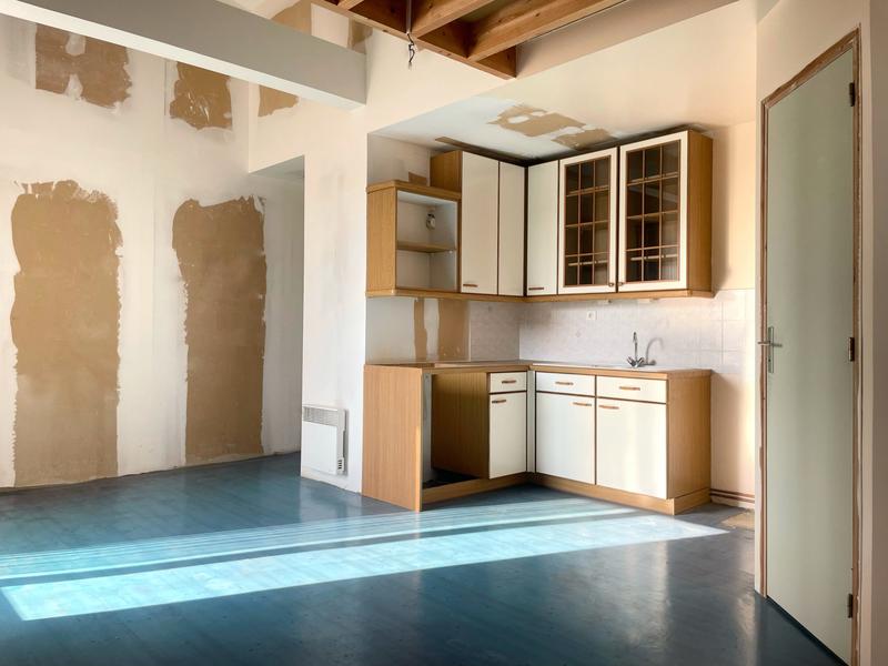 Maison - 303 m² - 12 pièces