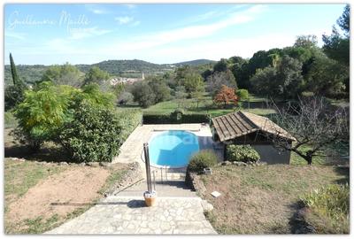 Maison de campagne - 218 m² - 6 pièces