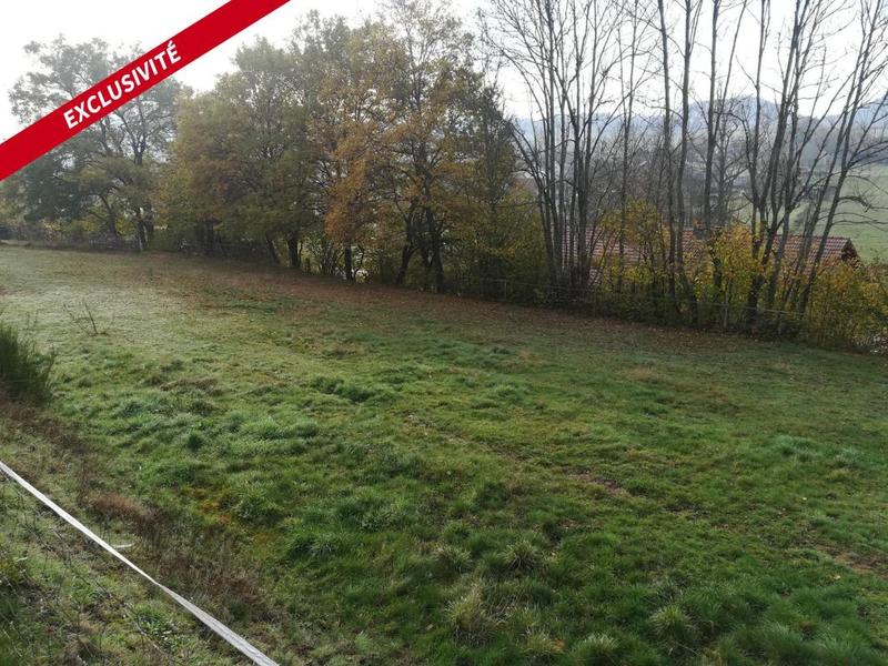Terrain constructible - 1 750 m²