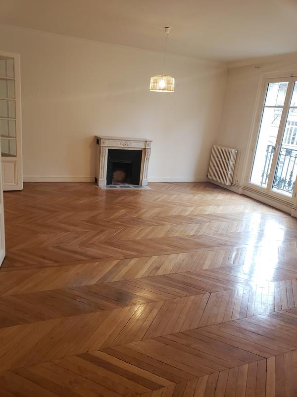 Appartement - 155 m² - 5 pièces