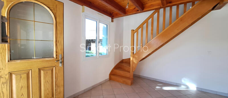 Maison - 231 m² - 8 pièces