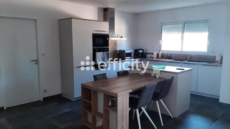 Maison - 136 m² - 5 pièces