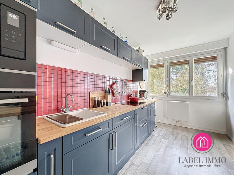 Appartement - 85 m² - 4 pièces