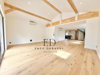 Maison - 145 m² - 4 pièces