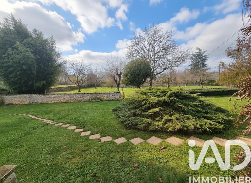 Maison - 254 m² - 6 pièces