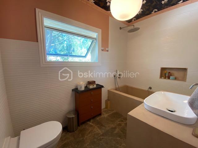 Maison - 101 m² - 4 pièces