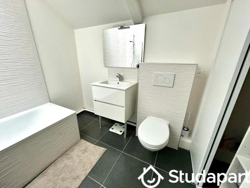 Chambre - 17 m² - 1 pièce