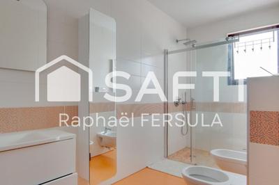 Maison - 230 m² - 6 pièces