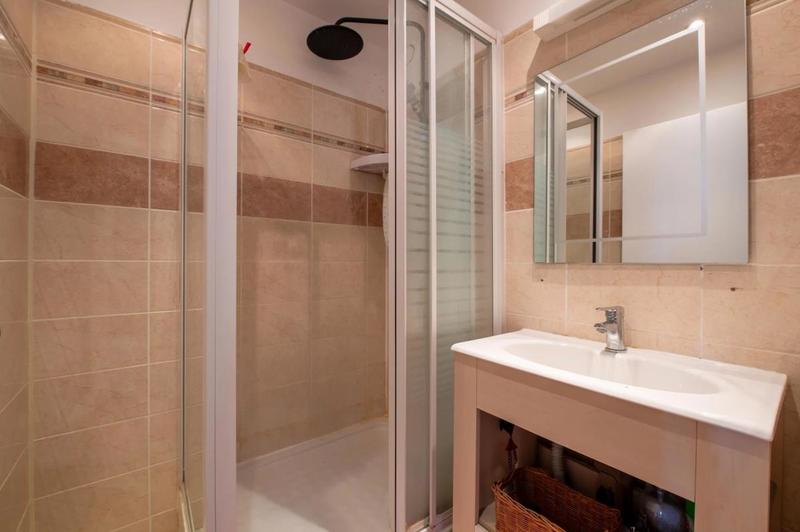 Appartement - 92 m² - 4 pièces