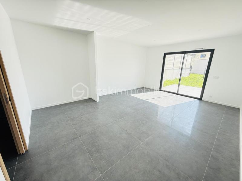 Maison - 170 m² - 7 pièces