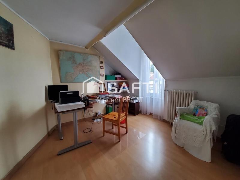 Maison - 156 m² - 8 pièces