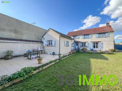 Maison ancienne - 136 m² - 6 pièces