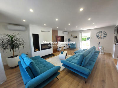 Maison - 190 m² - 7 pièces