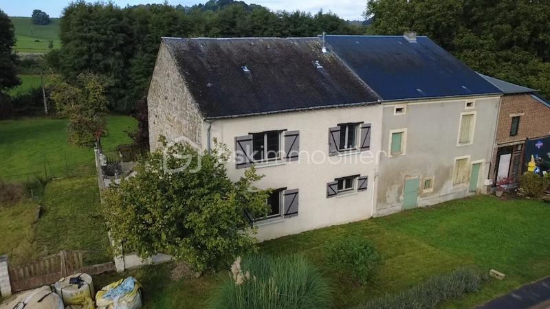 Maison de ville - 180 m² - 3 pièces