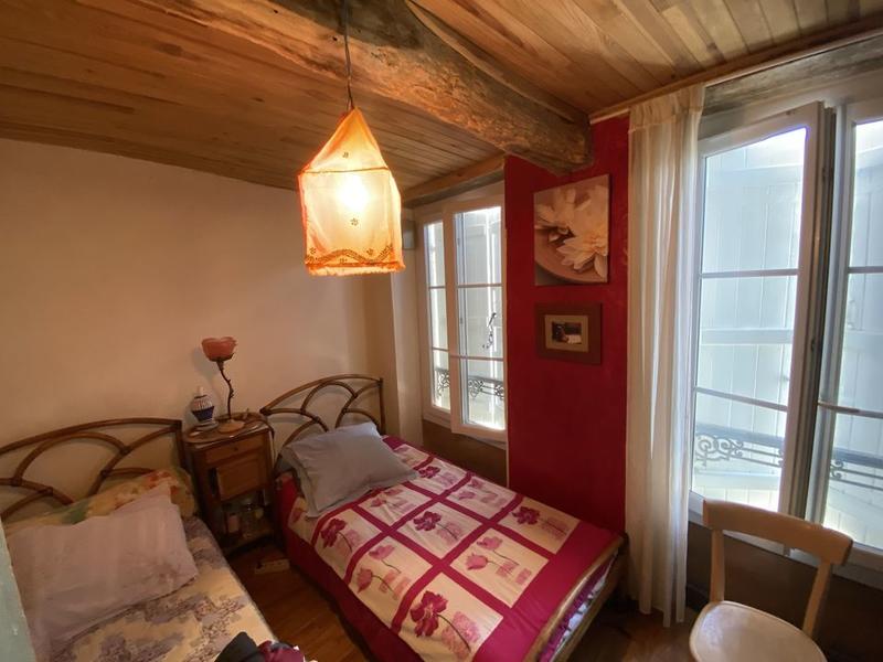 Maison - 203 m² - 10 pièces