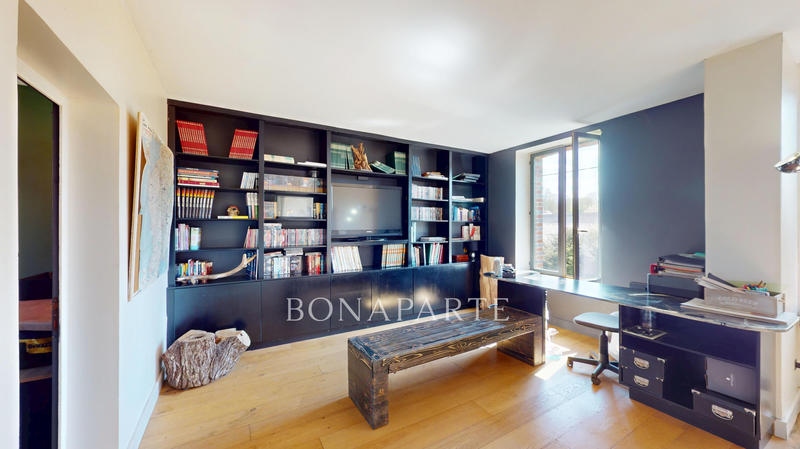 Maison - 189 m² - 8 pièces