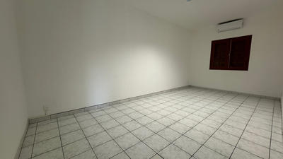 Bureau - 208 m²