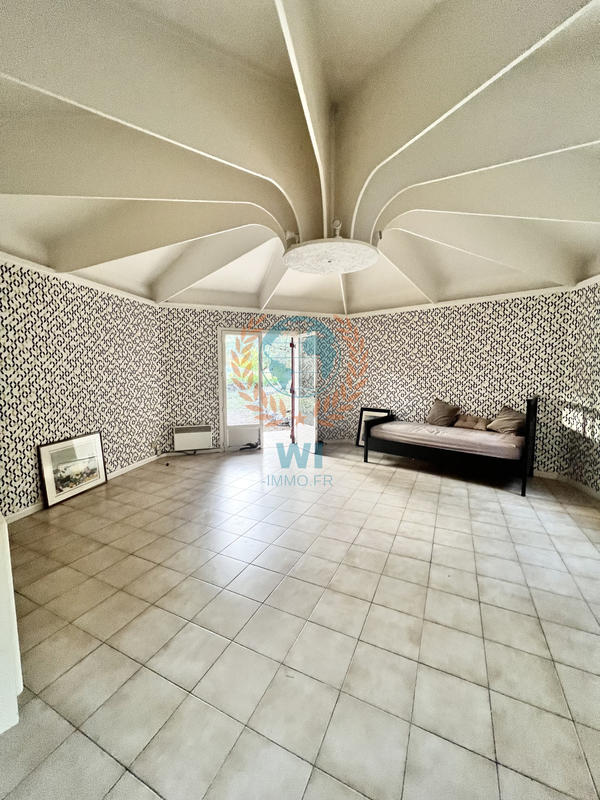 Maison - 183 m² - 6 pièces