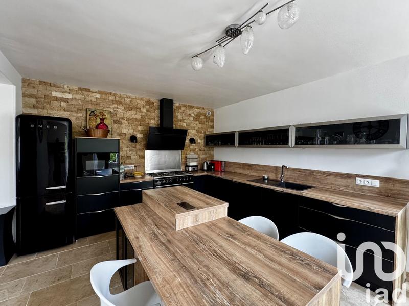 Maison - 163 m² - 5 pièces