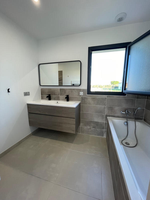 Villa - 152 m² - 5 pièces