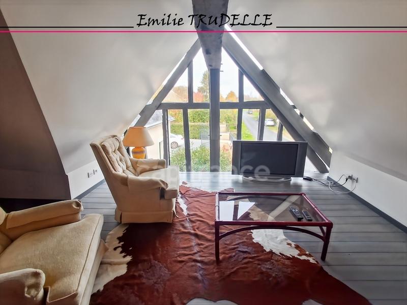 Demeure - 324 m² - 11 pièces