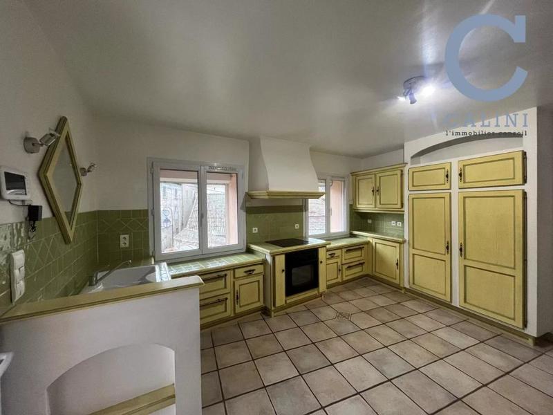 Maison de village - 68 m² - 3 pièces