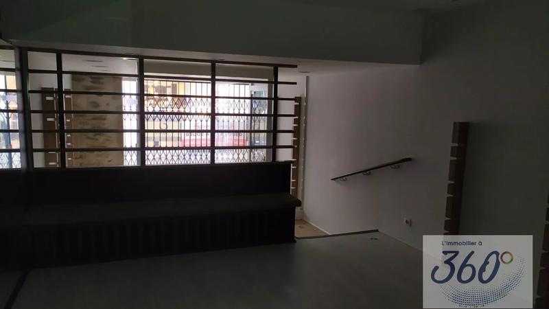 Local commercial - 50 m² - 3 pièces