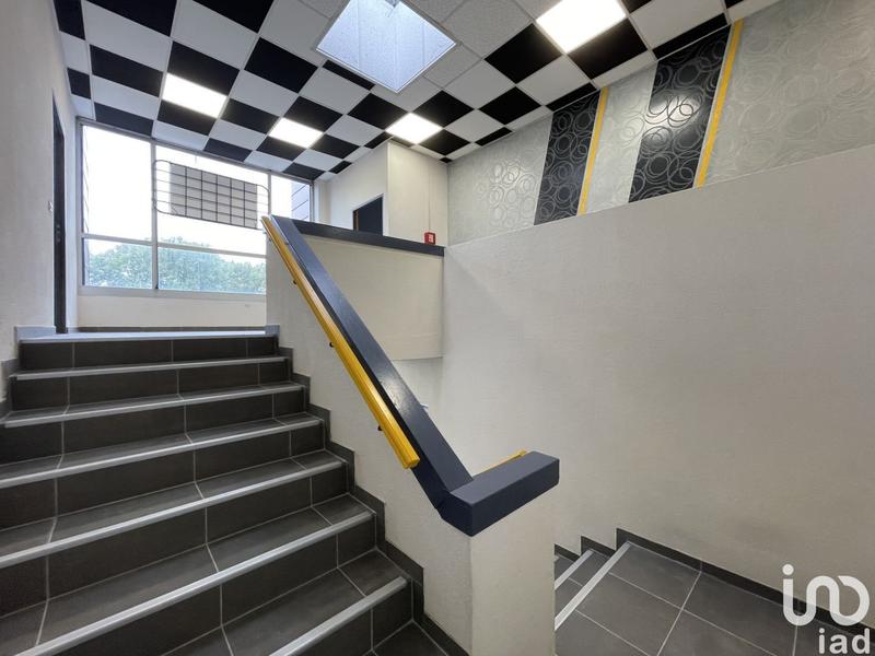 Local commercial - 180 m²