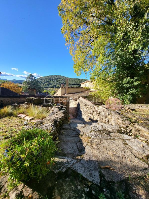 Maison ancienne - 110 m² - 4 pièces