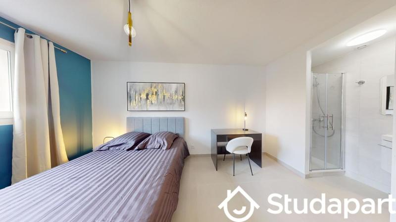 Chambre - 14 m² - 1 pièce