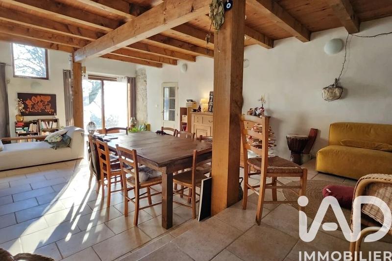 Maison - 147 m² - 4 pièces