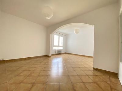 Appartement - 89 m² - 4 pièces