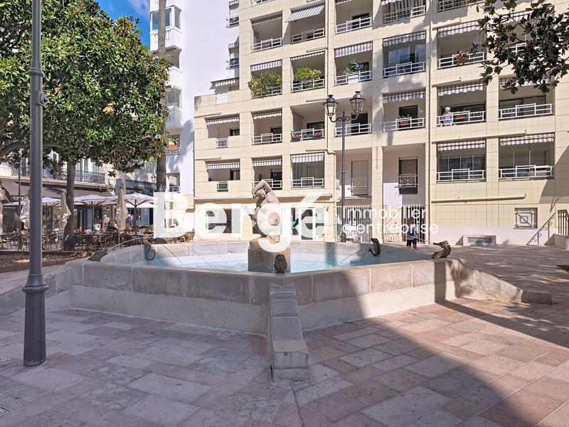 Local commercial - 82 m²