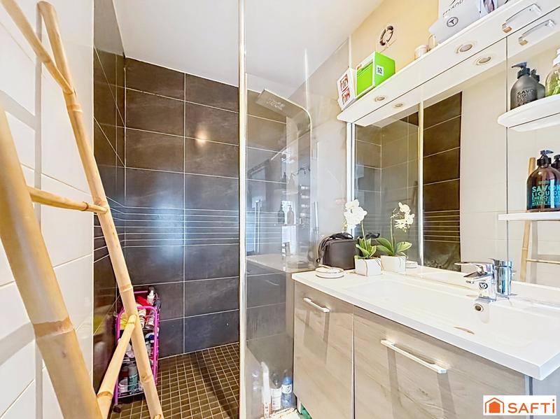 Maison - 150 m² - 7 pièces